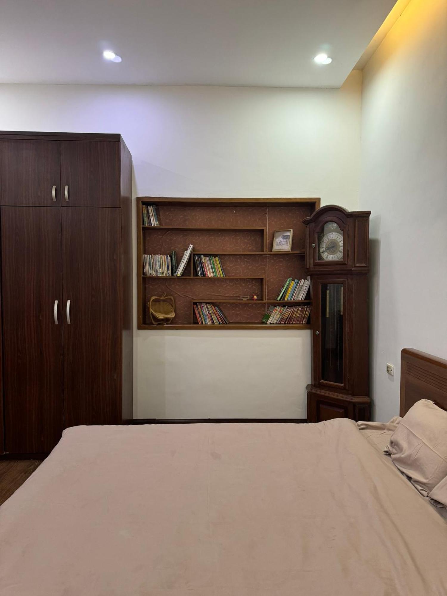Bom'S House Apartment Hanoi Bagian luar foto