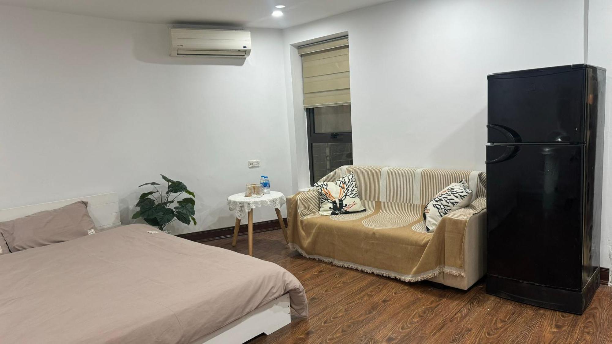 Bom'S House Apartment Hanoi Bagian luar foto